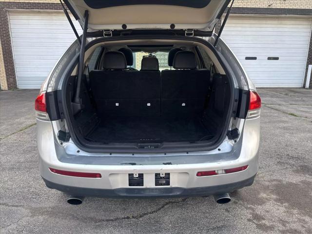 used 2012 Lincoln MKX car, priced at $5,999