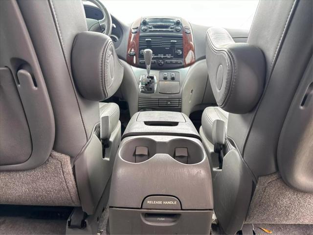 used 2005 Toyota Sienna car, priced at $3,999