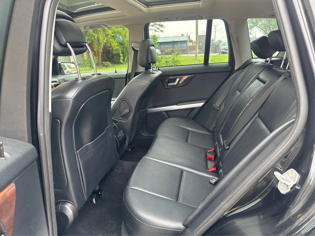 used 2011 Mercedes-Benz GLK-Class car, priced at $7,500