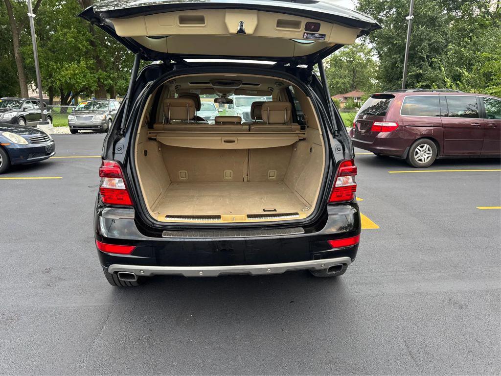 used 2010 Mercedes-Benz M-Class car, priced at $5,500