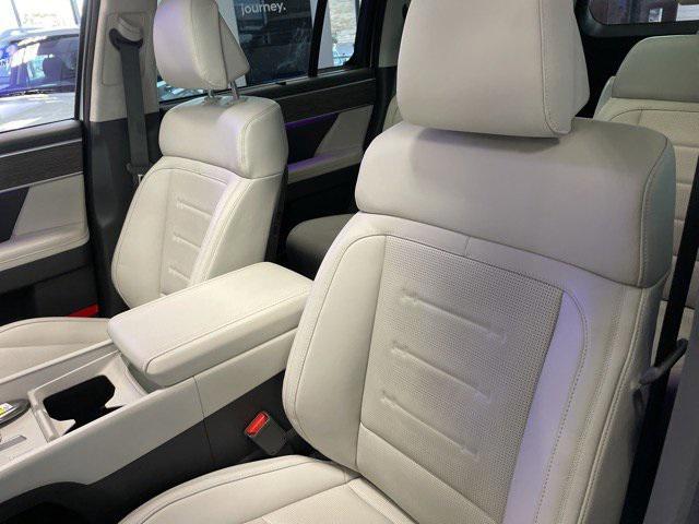 new 2026 Hyundai SANTA FE HEV car, priced at $53,205