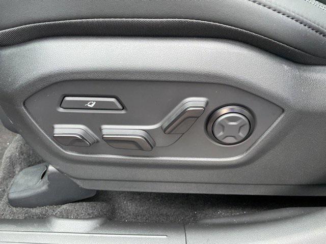 new 2026 Hyundai SANTA FE HEV car, priced at $53,205