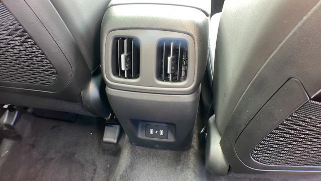 new 2025 Hyundai TUCSON Hybrid car, priced at $38,485