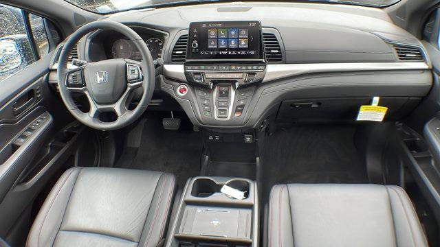 used 2025 Honda Odyssey car, priced at $42,995