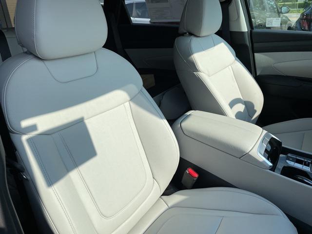 new 2025 Hyundai Tucson car, priced at $36,660
