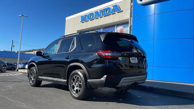 used 2024 Honda Pilot car, priced at $47,053