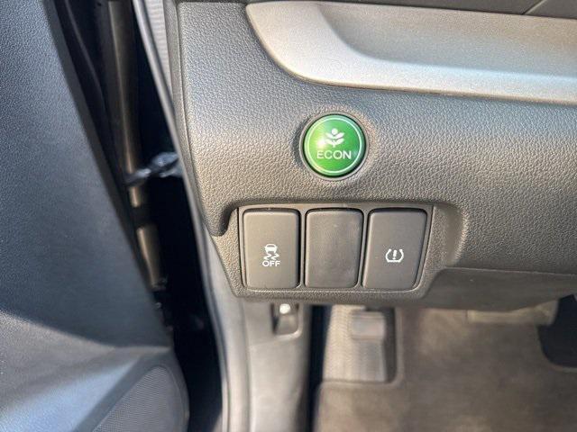 used 2014 Honda CR-V car, priced at $14,995