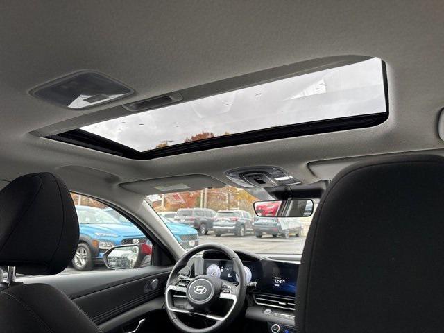 used 2025 Hyundai Elantra car, priced at $20,995