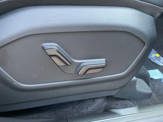 new 2026 Hyundai SANTA FE HEV car, priced at $52,805