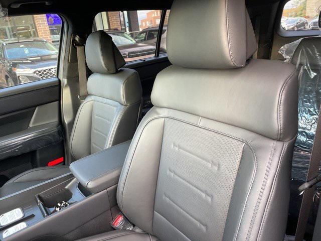 new 2026 Hyundai SANTA FE HEV car, priced at $52,805