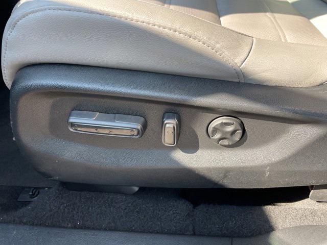 used 2019 Honda CR-V car, priced at $22,995