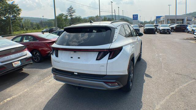 new 2025 Hyundai Tucson car, priced at $37,050
