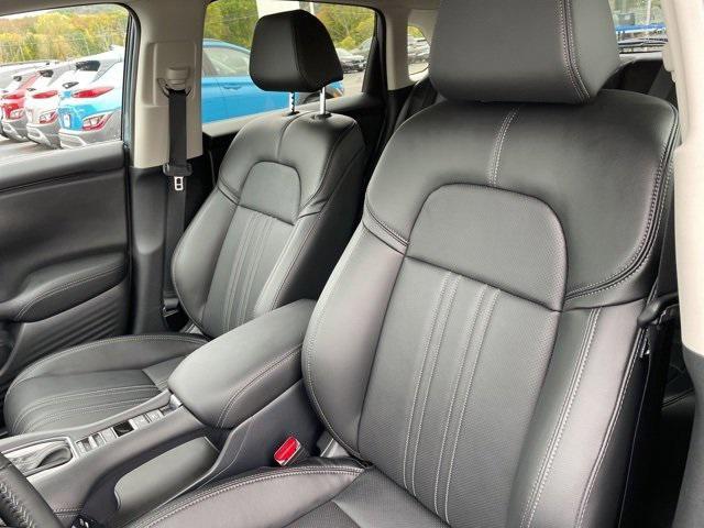 used 2025 Honda HR-V car, priced at $31,995