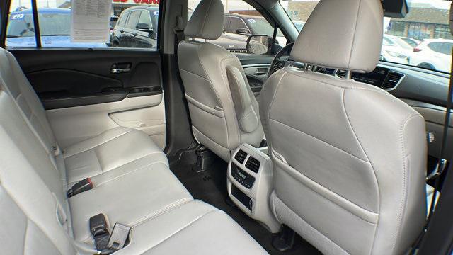 used 2021 Honda Pilot car, priced at $31,676