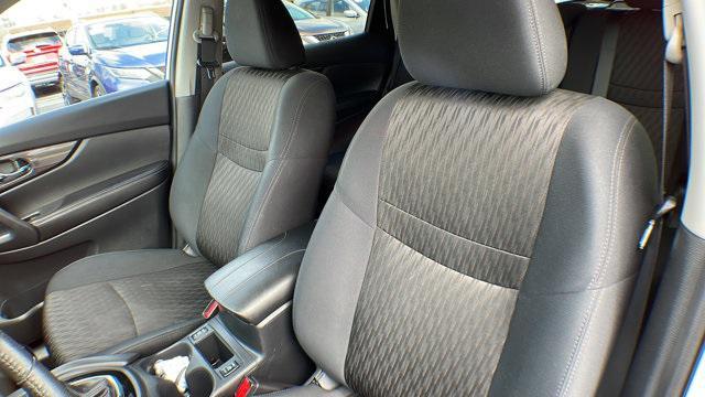 used 2019 Nissan Rogue car, priced at $17,995