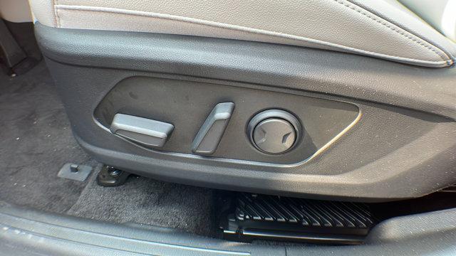 new 2025 Hyundai TUCSON Hybrid car, priced at $43,505