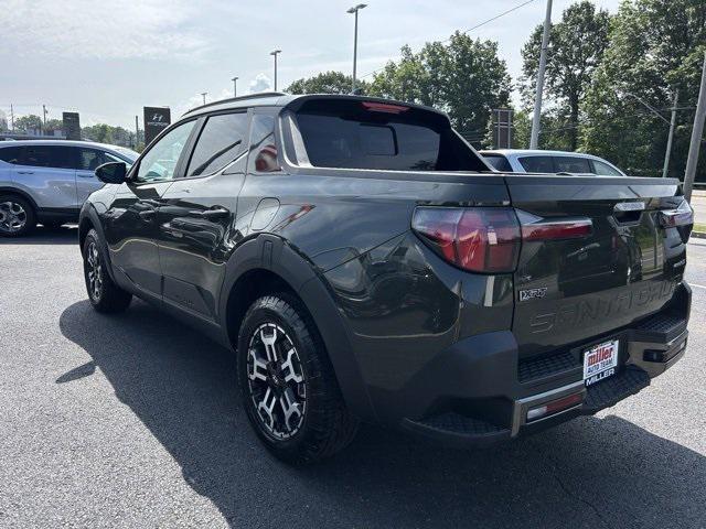 used 2025 Hyundai SANTA CRUZ car, priced at $37,595