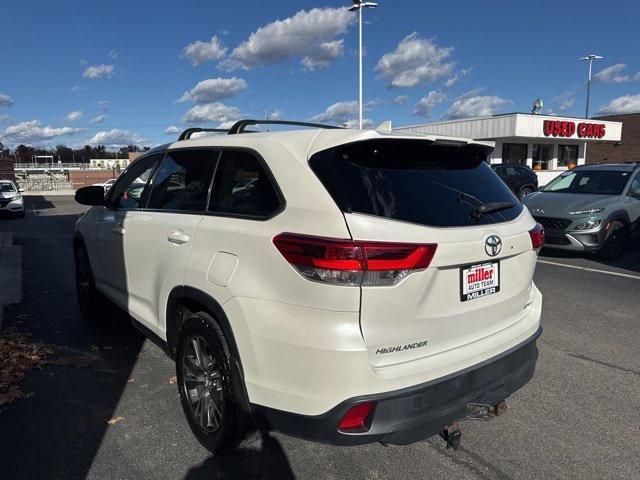used 2019 Toyota Highlander car, priced at $22,770