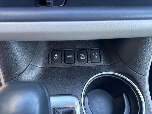 used 2019 Toyota Highlander car, priced at $22,770