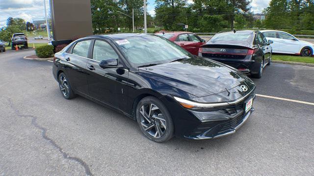 new 2024 Hyundai Elantra car, priced at $28,555