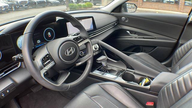 new 2024 Hyundai Elantra car, priced at $28,555