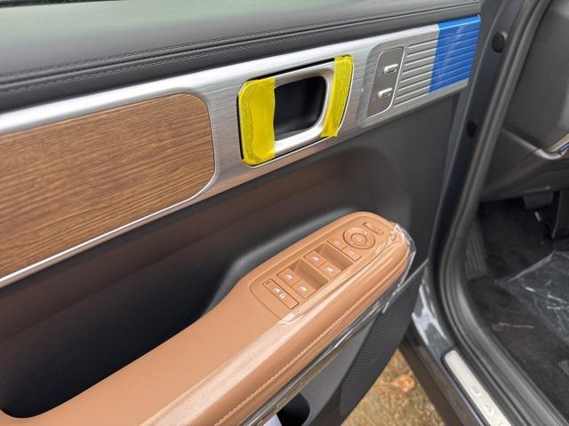 new 2026 Hyundai SANTA FE HEV car, priced at $52,805