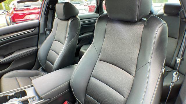 used 2022 Honda Accord car, priced at $28,325