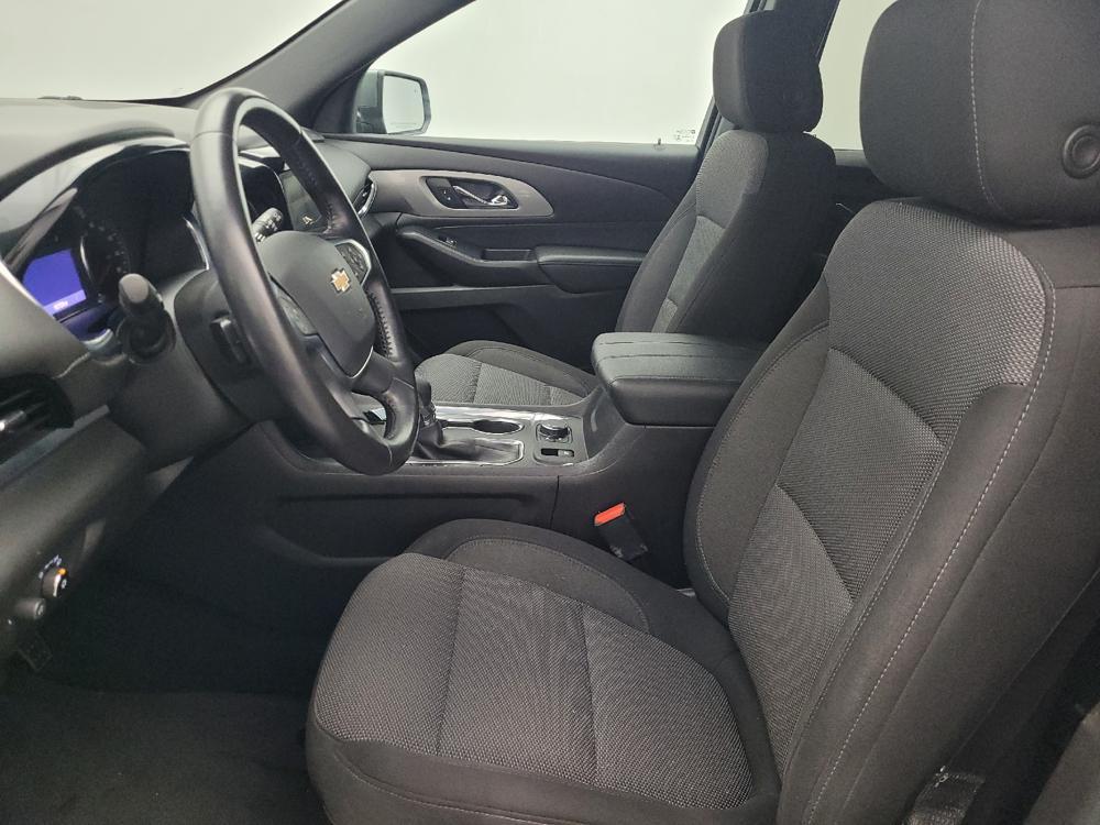 used 2022 Chevrolet Traverse car, priced at $24,195