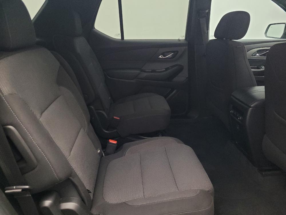 used 2022 Chevrolet Traverse car, priced at $24,195