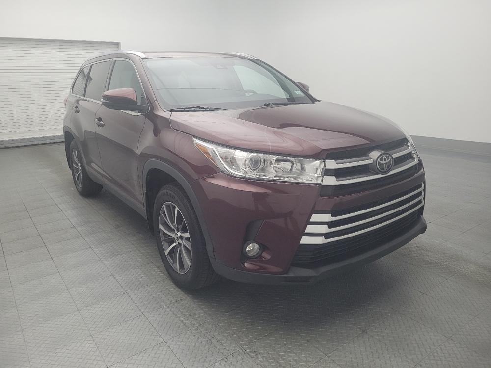 used 2019 Toyota Highlander car, priced at $24,295