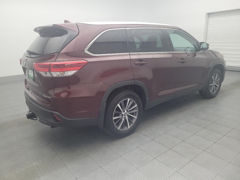 used 2019 Toyota Highlander car, priced at $24,295