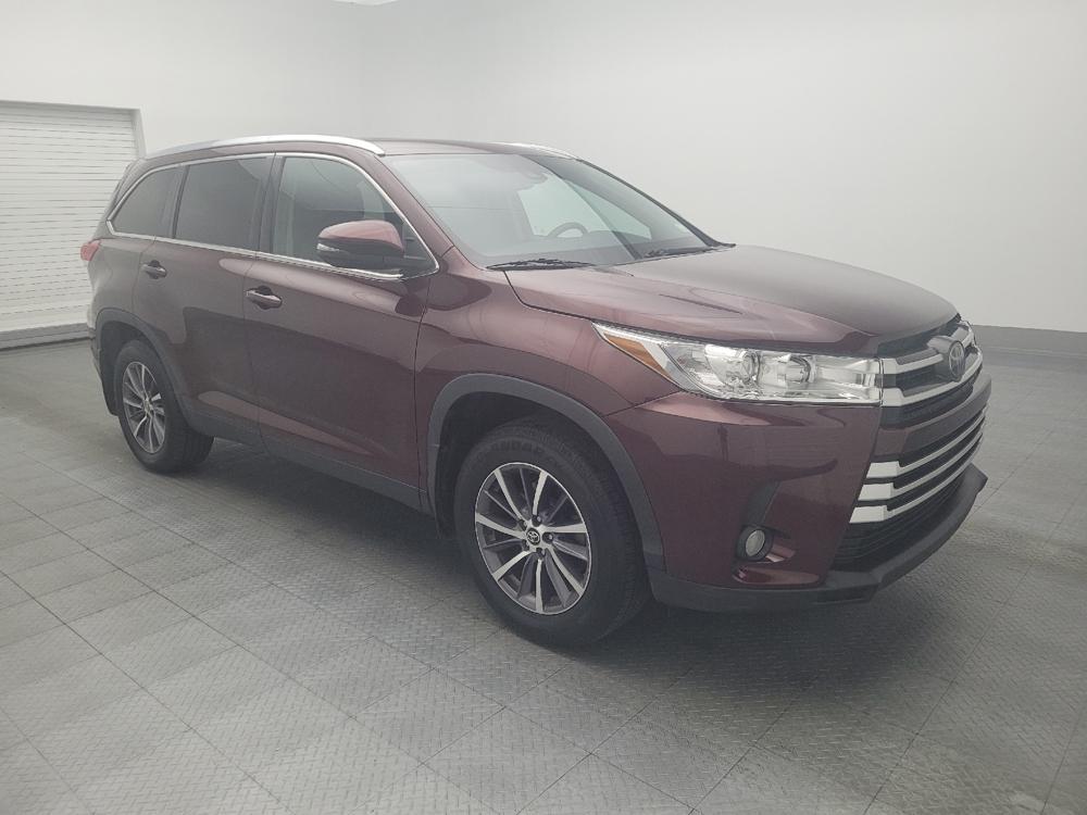used 2019 Toyota Highlander car, priced at $24,295