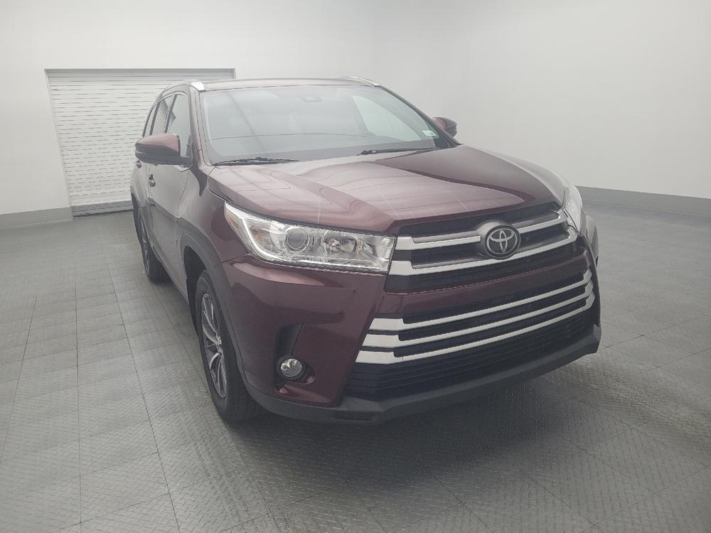 used 2019 Toyota Highlander car, priced at $24,295