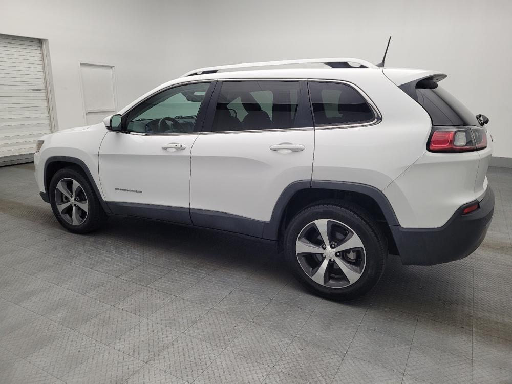 used 2019 Jeep Cherokee car, priced at $17,095