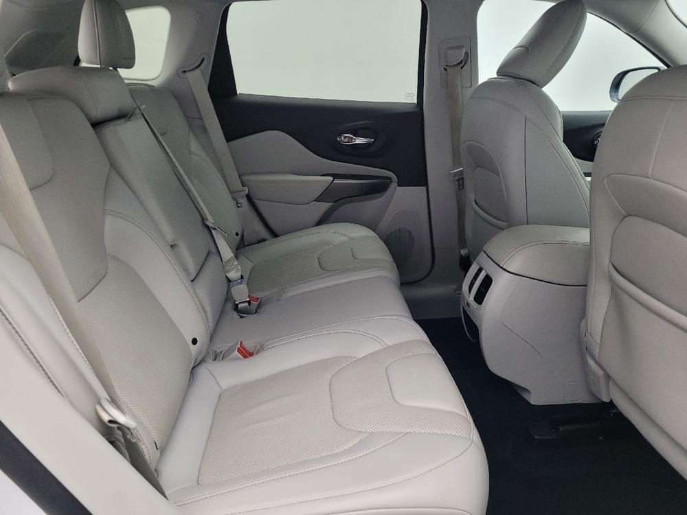 used 2019 Jeep Cherokee car, priced at $17,095