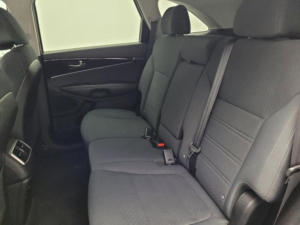used 2016 Kia Sorento car, priced at $12,195