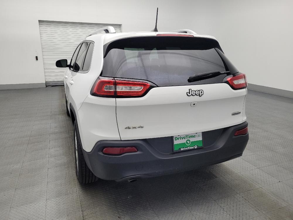 used 2018 Jeep Cherokee car, priced at $14,095