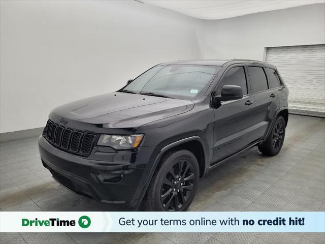 used 2017 Jeep Grand Cherokee car, priced at $17,395