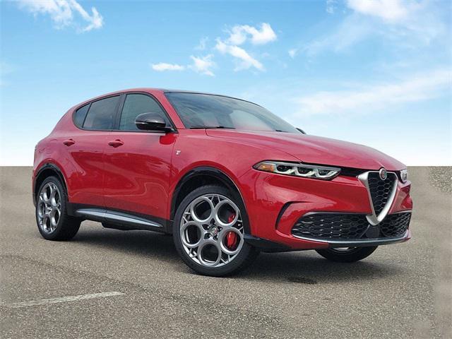 new 2024 Alfa Romeo Tonale car, priced at $54,372