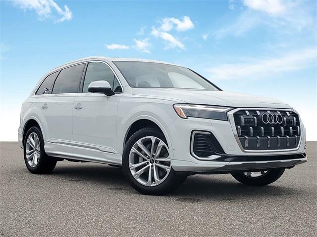 new 2025 Audi Q7 car, priced at $66,400