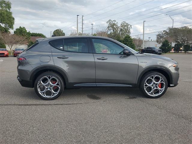 new 2024 Alfa Romeo Tonale car, priced at $56,988