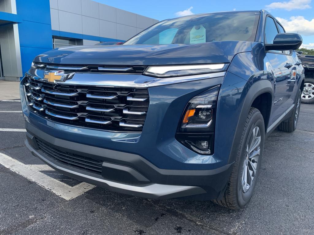 new 2026 Chevrolet Equinox car, priced at $35,815