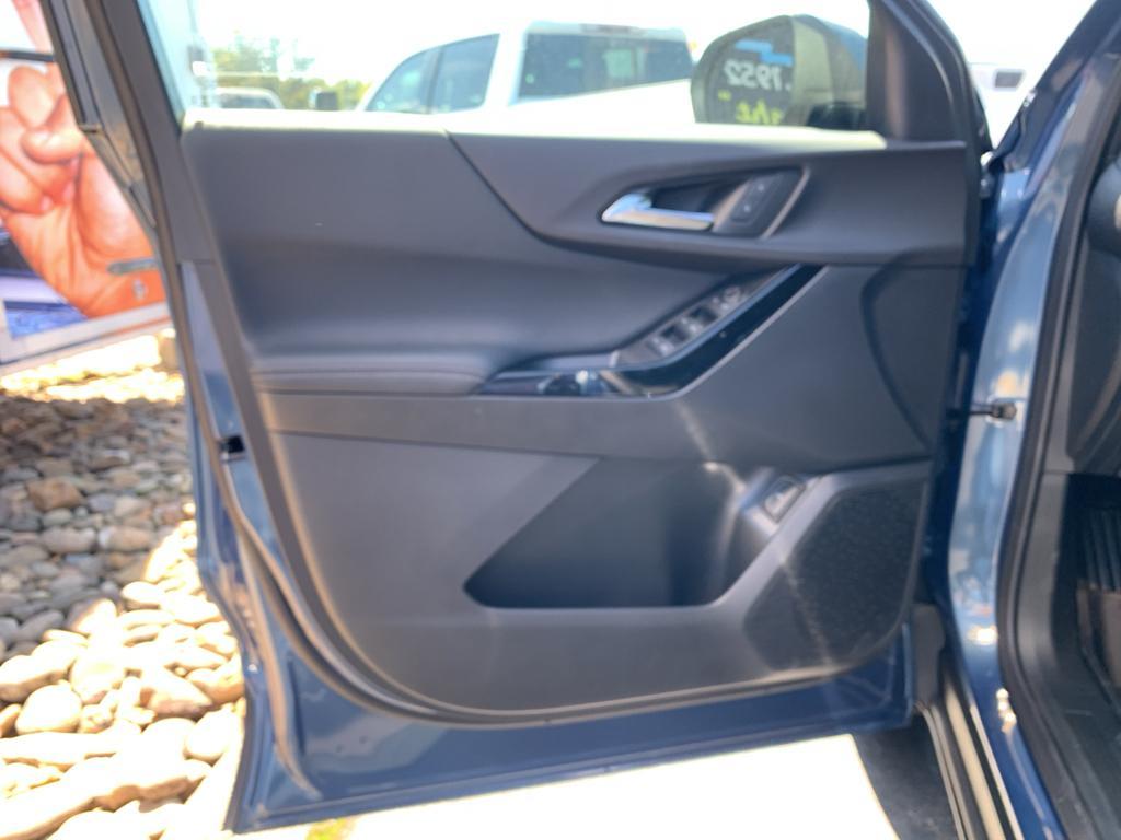 new 2026 Chevrolet Equinox car, priced at $35,815