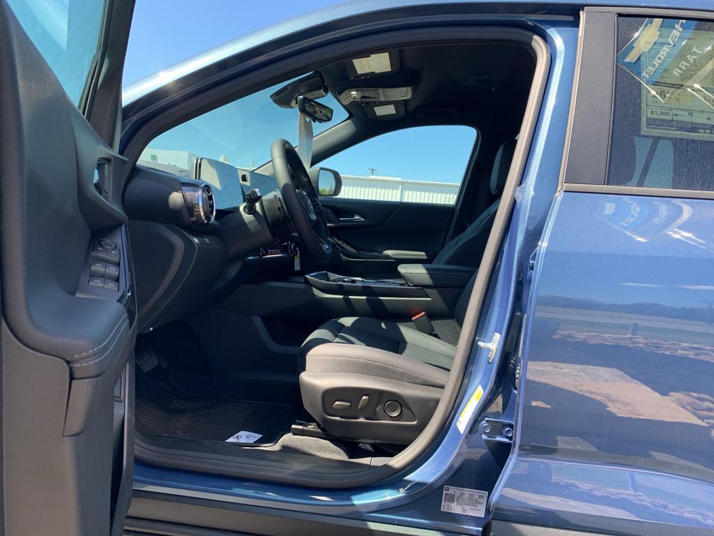 new 2026 Chevrolet Equinox car, priced at $35,815