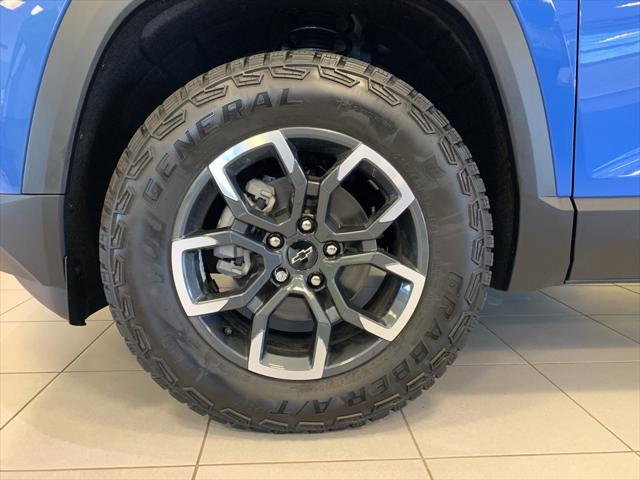 new 2026 Chevrolet Equinox car, priced at $38,290