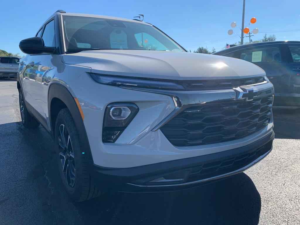 new 2026 Chevrolet TrailBlazer car, priced at $33,085