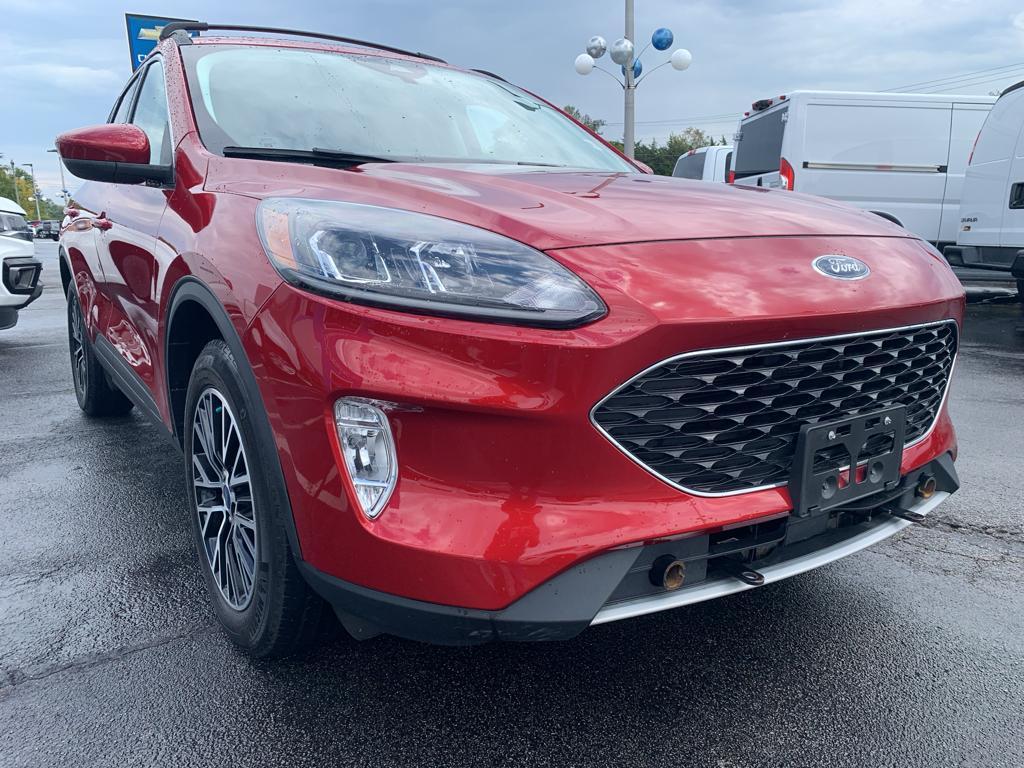 used 2022 Ford Escape car, priced at $29,995