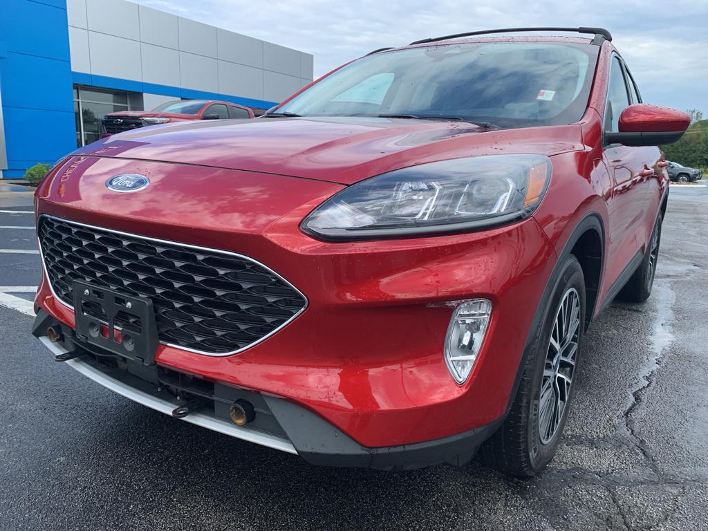used 2022 Ford Escape car, priced at $29,995