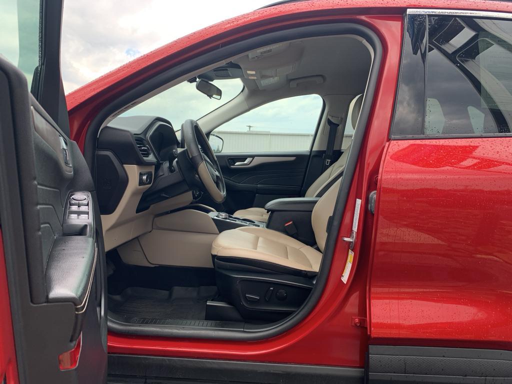 used 2022 Ford Escape car, priced at $29,995
