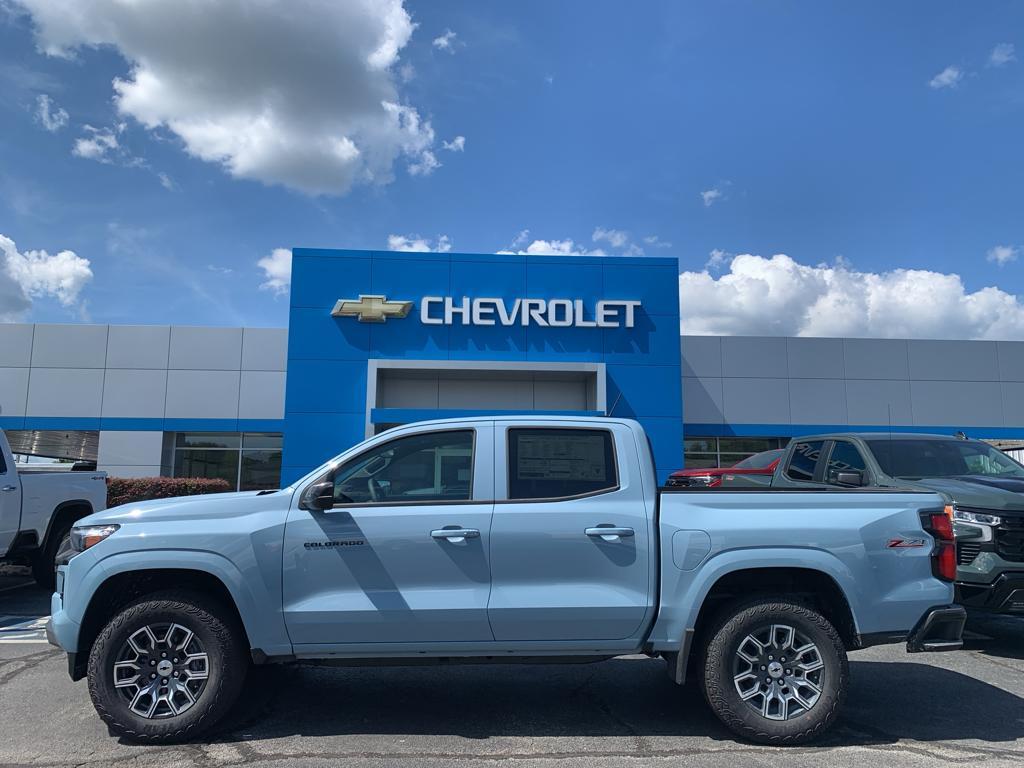 new 2025 Chevrolet Colorado car, priced at $49,595